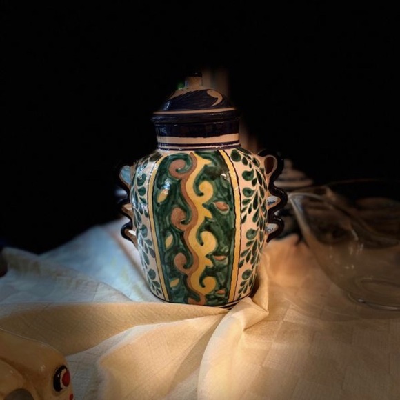 Contemporary stylish Urn